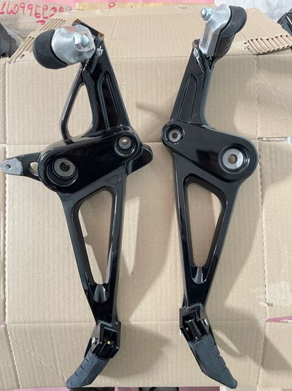 พักเท้าST-125 DAX แท้ รหัส K2W สีดำ ซ้าย-ขวา หน้า-หลัง รูปที่ 6