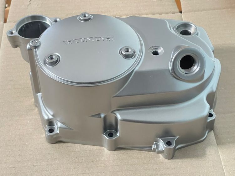 ฝาครอบครัชST-125 DAX CT125 ปี2023-2024 แท้ รหัส K2W  ข้างขวา รูปที่ 6