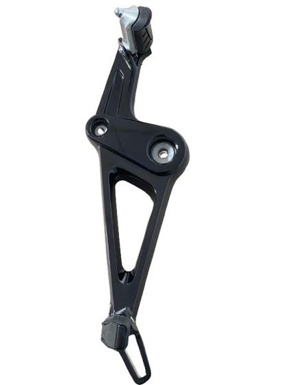 พักเท้าST-125 DAX แท้ รหัส K2W สีดำ ข้างซ้าย หน้า-หลัง