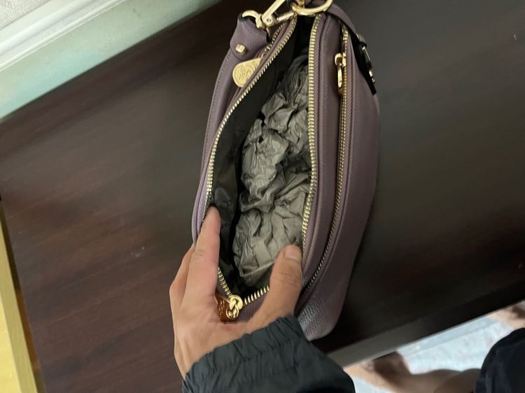 กระเป๋าสะพายแบรนด์แท้ Bibigi  รูปที่ 7