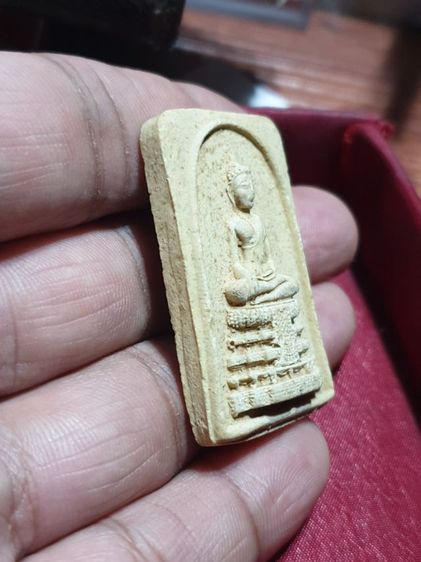 สมเด็จพระประธานพิเศษสุด หลวงพ่อนอ วัดกลางท่าเรือ ปี 2514

หายากแล้ว รูปที่ 3