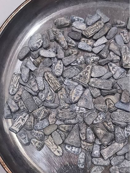 กรุเม็ดข้าวเม่าโบราณ รูปที่ 2