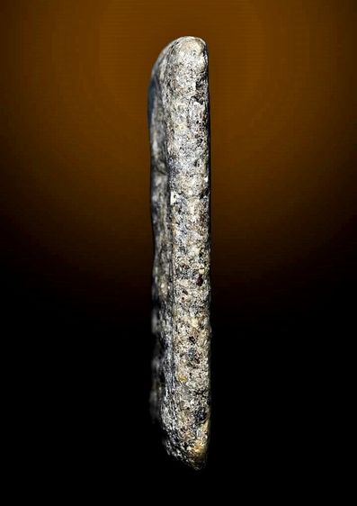 สมเด็จวัดระฆังพิมพ์ใหญ่ สภาพสึก เนื้อเก่า เนื้อยุบ เหี่ยวแห้ง มวลสารขึ้นเห็น ชัดเจน เป็นเนื้อก้นครก สวย เก่า แท้ ชอบ สนใจ ไม่แพง รูปที่ 3