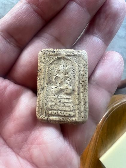 พระสมเด็จพิมพ์วัดเกศไชโย พิมพ์ตลก 2,000 บาท รูปที่ 12