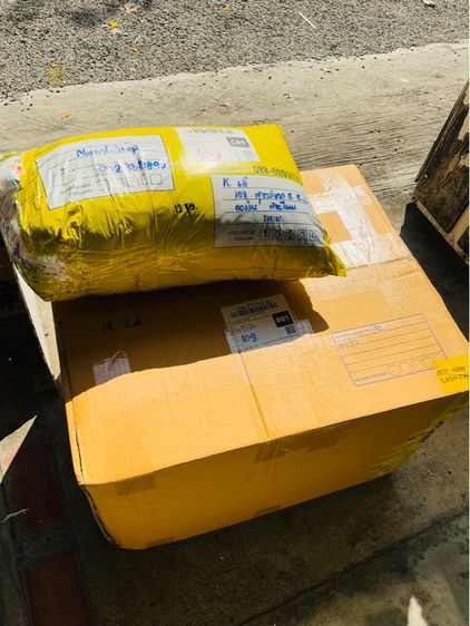 รับซื้อเสื้อผ้า ก.ท.ม. รับซื้อถึงที่เหมือนเดิม ( หรือจะส่งมาแบบนี้ก็ได้ นะ )  โทรคุยหรือส่งรูปให้เช็คราคา..ได้จ้ะะ .. รูปที่ 3