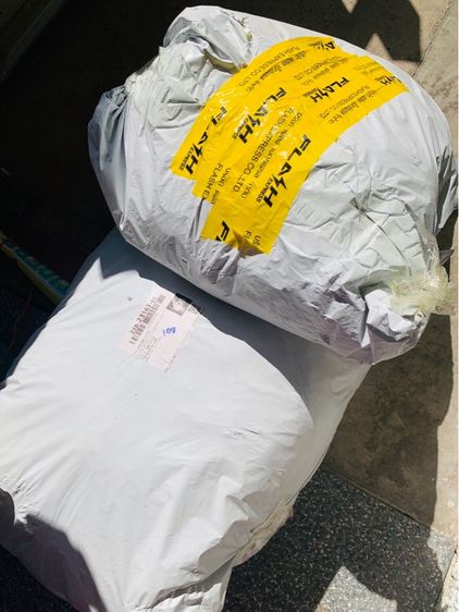 รับซื้อเสื้อผ้า ก.ท.ม. รับซื้อถึงที่เหมือนเดิม ( หรือจะส่งมาแบบนี้ก็ได้ นะ )  โทรคุยหรือส่งรูปให้เช็คราคา..ได้จ้ะะ .. รูปที่ 2