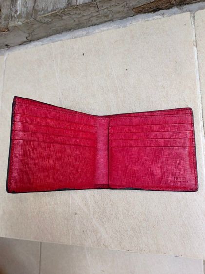 กระเป๋าตังค์ Fendi bifold wallet รูปที่ 7