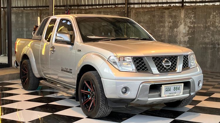 Nissan Navara 2013 2.5 LE Grand Titatium Pickup ดีเซล ไม่ติดแก๊ส เกียร์ธรรมดา บรอนซ์เงิน รูปที่ 3