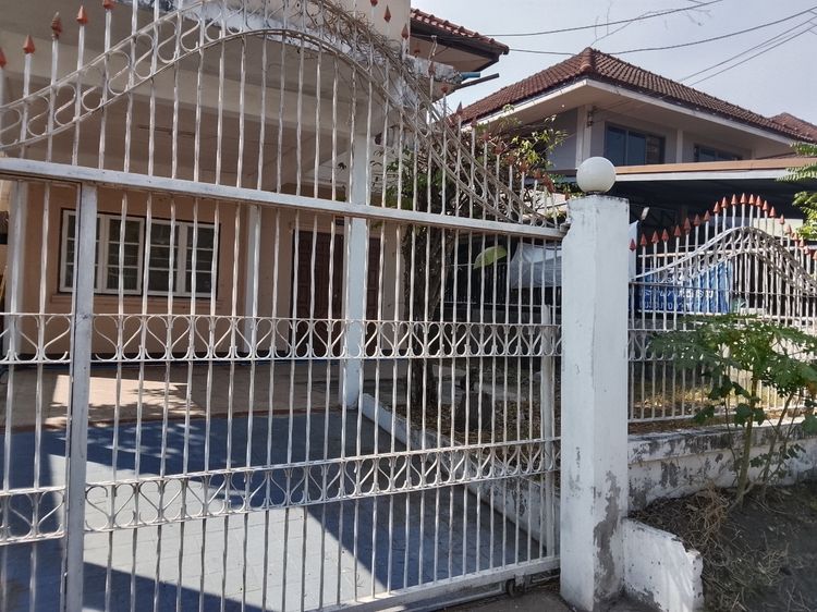 อื่นๆ มีบางส่วน สร้างเสร็จก่อน 2010 บ้านเดี่ยว2ชั้น ลาดกระบัง ใกล้นิคมลาดกระบัง ใกล้สนามบินสุวรรณภูมิ รูปที่ 2