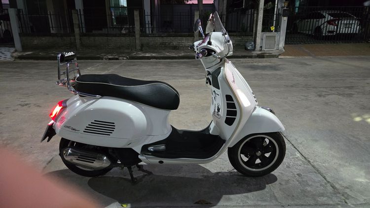 ขายVespa GTS150 I-GET ABS พร้อมทะเบียน