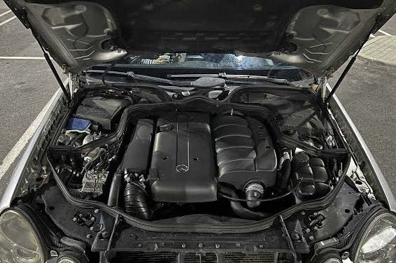 Benz W211 โช๊คฝากระโปรงหน้า แผ่นปิดข้างคอนโซล แป้นStanlessกันลื่น ดาวฝากระโปรงหน้า รูปที่ 15