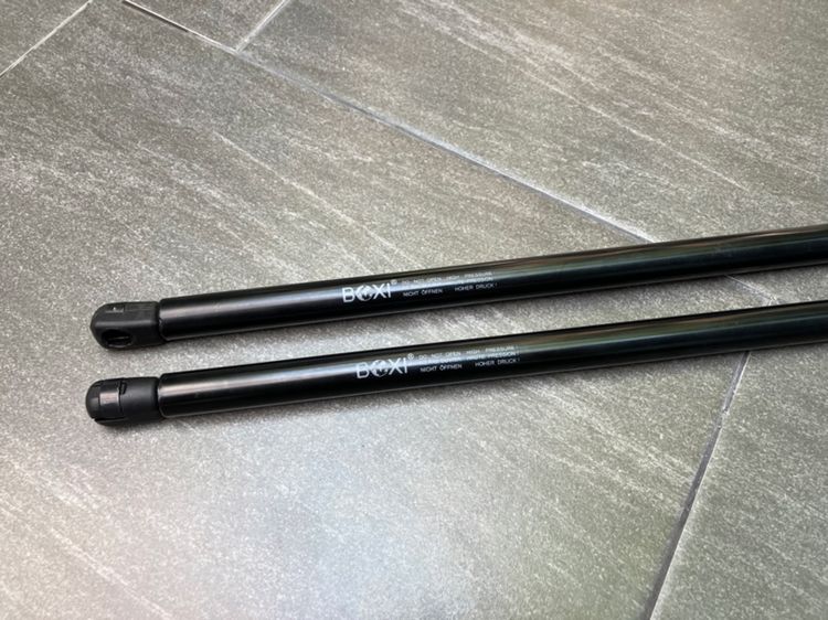 Benz W211 โช๊คฝากระโปรงหน้า แผ่นปิดข้างคอนโซล แป้นStanlessกันลื่น ดาวฝากระโปรงหน้า รูปที่ 4