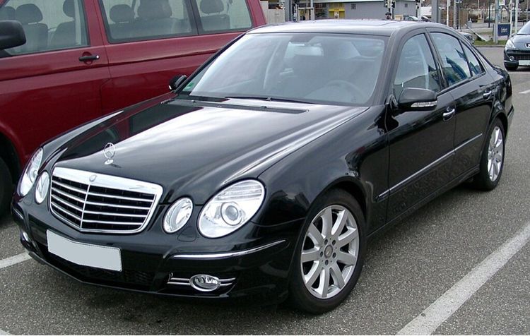 Benz W211 โช๊คฝากระโปรงหน้า แผ่นปิดข้างคอนโซล แป้นStanlessกันลื่น ดาวฝากระโปรงหน้า รูปที่ 17