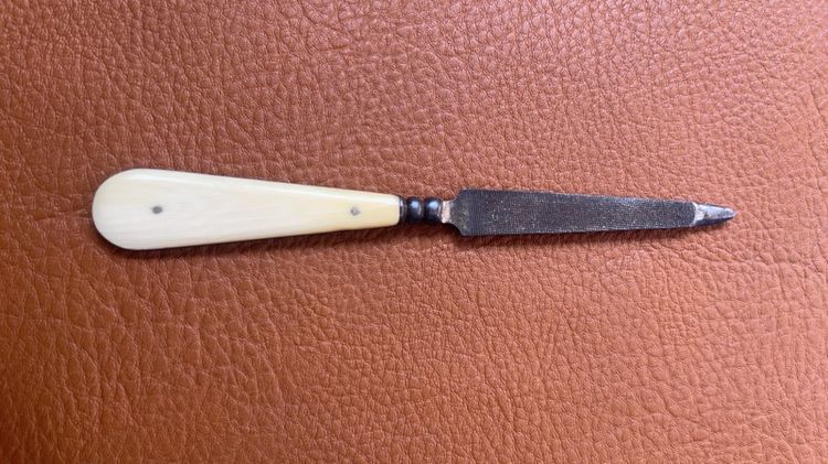 ตะไบเล็บโบราณ