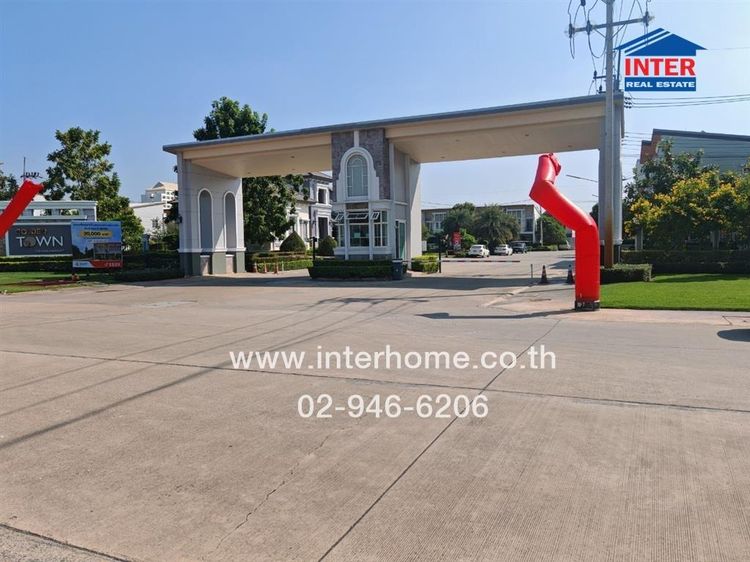 ทาวน์โฮม 2 ชั้น 16.7 ตร.ว. หมู่บ้านโกลเด้น ทาวน์ วิภาวดี-รังสิต ซอยคลองหลวง10 ถนนพหลโยธิน ถนนคลองหลวง คลองหลวง ปทุมธานี