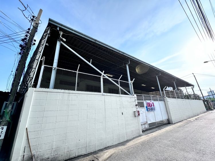 ให้เช่าโรงงานอุตสาหกรรม โครงสร้างแข็งแรง สุขสวัสดิ์30 ที่ดิน1ไร่3ตร.วา อาคาร2ชั้น มีหอพัก รูปที่ 4