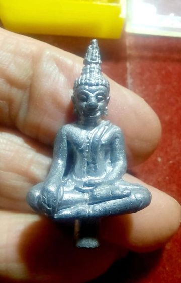 พระยอดธง หลวงพ่อคูณ ปี 2000 รูปที่ 2