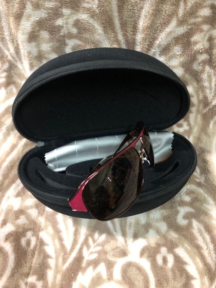 แว่นกันแดด  Oakley แท้ สภาพ95 เปอร์เซนต์ รูปที่ 2