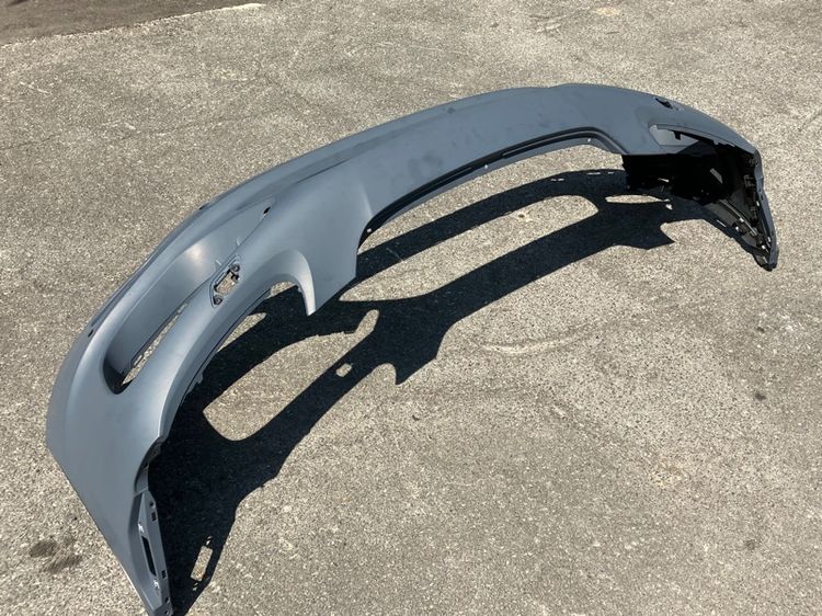 กันชนหน้า Porsche Cayenne 958 GTS ของแท้ เป็นของใหม่ รูปที่ 7