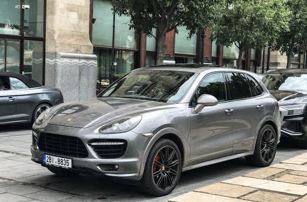กันชนหน้า Porsche Cayenne 958 GTS ของแท้ เป็นของใหม่ รูปที่ 17