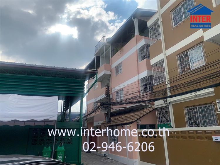 อพาร์ทเม้นท์ 4 ชั้น 61 ตร.ว. อพาร์ทเม้นท์ ใกล้เซ็นทรัล พระราม3 ซอยสาธุประดิษฐ์30 ถนนรัชดาภิเษก ถนนสาธุประดิษฐ์ เขตยานนาวา กรุงเทพมหานคร