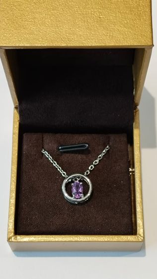ม่วง สร้อยคอเงินพร้อมจี้อเมทิสต์ จาก JW Jewellery Hongkong (ราคาไม่รวมส่ง)