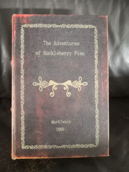 กล่องเก็บของ​  Mark​ Twain 1886