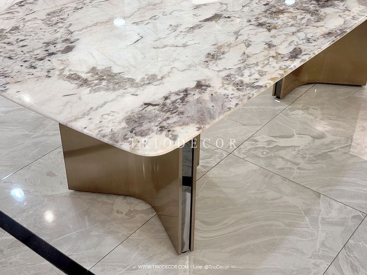 DIVINO luxurious Italian dining table โต๊ะอาหารท็อปหิน 240ซม. รุ่น ดีวิโน รูปที่ 2