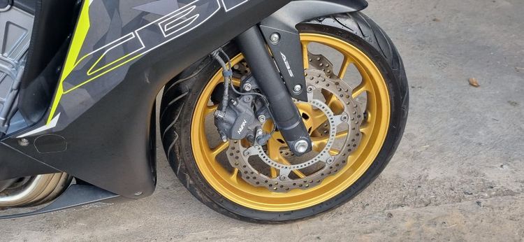 ขายcbr650ปี16 109000ดาว9000 รูปที่ 6