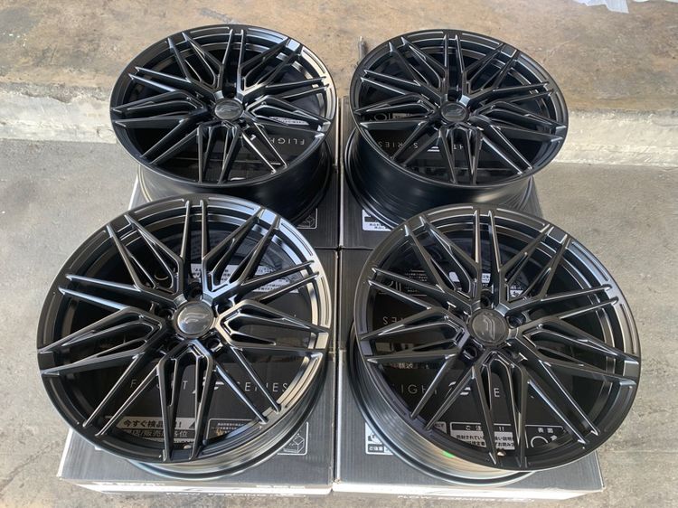 18" ล้อแม็กมือ1 ขอบ18 FS05 5รู114 กว้าง8 ออฟ38 สีดำ ล้อเบา FLOW FORMING งานSEVENFIFTH งานสวยมาก 