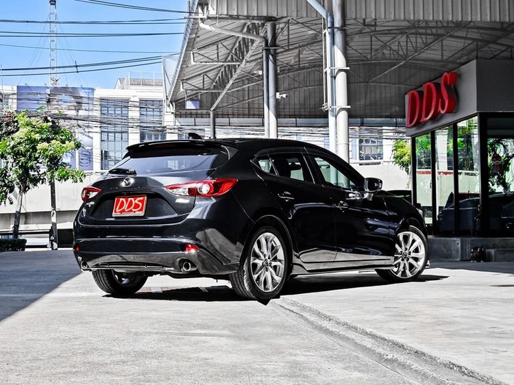 Mazda Mazda3 2017 2.0 S Sedan เบนซิน เกียร์อัตโนมัติ ดำ รูปที่ 2