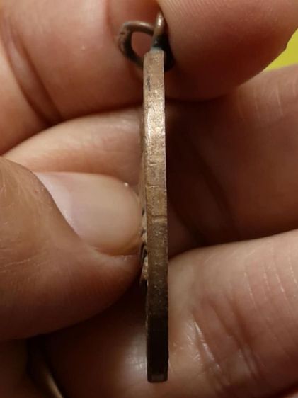 เหรียญหลวงพ่อวัดโบสถ์น้อย เนื้อทองแดง รูปที่ 3