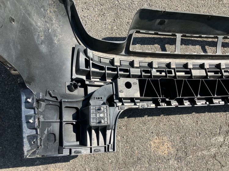 กันชนหลัง AUDI A4 B7 รุ่นพิเศษ RS4 ของแท้ มือสอง สภาพดี รูปที่ 9