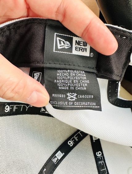 หมวกแก๊ปสีขาวทรงแร็ปเปอร์ แบรนด์ New Era รูปที่ 3