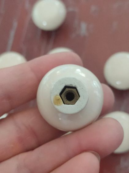 มือจับตู้เซลามิก วินเทจของแท้ ยุค 70-80 มีหลายคู่ครับ ขายเป็นคู่ ครับ รูปที่ 5