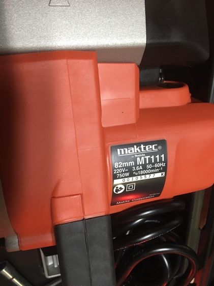 กบไฟฟ้า 3” maktec MT111 สภาพสวยนางฟ้ายังไม่ได้ผ่านการใช้งานแท้พร้อมใช้งานอุปกรณ์ครบ รูปที่ 3