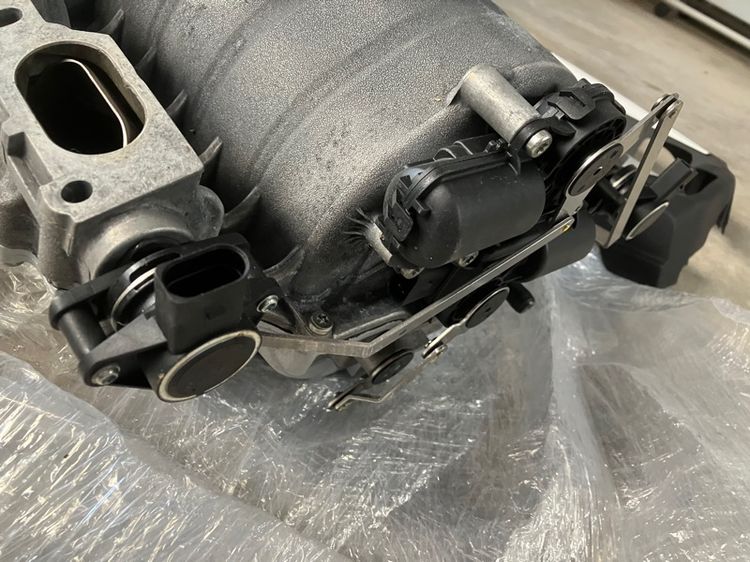 อะไหล่ AUDI V8 4.2 FSi ท่อร่วมไอดี เซนเซอร์ ฝาครอบเครื่องยนต์ Audi A5 A6 A8 S6 Flex ไอดี แน่นทุกตัว ของแท้ มือสอง ปัญหาเร่งไม่ขึ้น รูปที่ 12