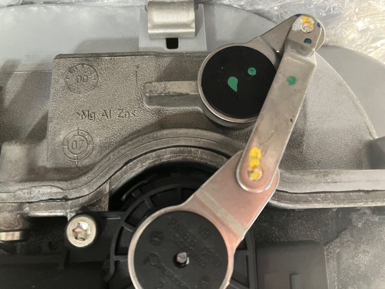 อะไหล่ AUDI V8 4.2 FSi ท่อร่วมไอดี เซนเซอร์ ฝาครอบเครื่องยนต์ Audi A5 A6 A8 S6 Flex ไอดี แน่นทุกตัว ของแท้ มือสอง ปัญหาเร่งไม่ขึ้น รูปที่ 10