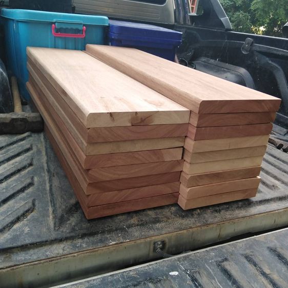 บันไดไม้เนื้อแข็ง รับผลิตตามแบบ ตามขนาด พร้อมไสเรียบ ลบมุมฟรี ผลิตตรงจากโรงงานของเราเอง  รูปที่ 2