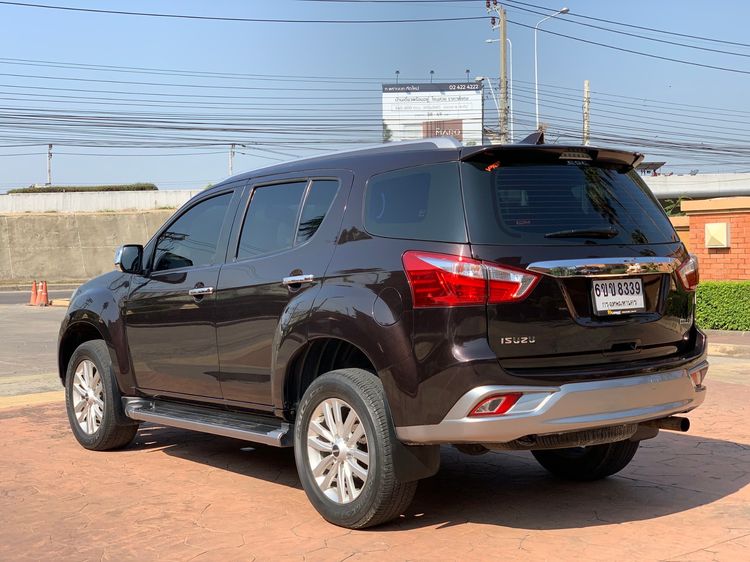Isuzu MU-X 2018 3.0 Utility-car ดีเซล เกียร์อัตโนมัติ น้ำตาล รูปที่ 4
