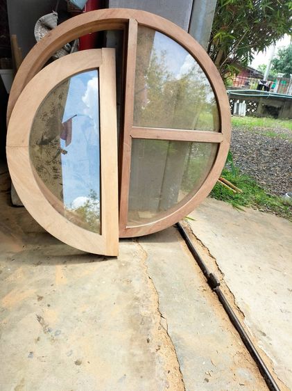 จั่ววงกบกลม พร้อมบาน พร้อมกระจก รับผลิตตามแบบ ตามขนาด ผลิตตรงจากโรงงานของเราเอง มีบริการขนส่งทั่วไทย รูปที่ 2