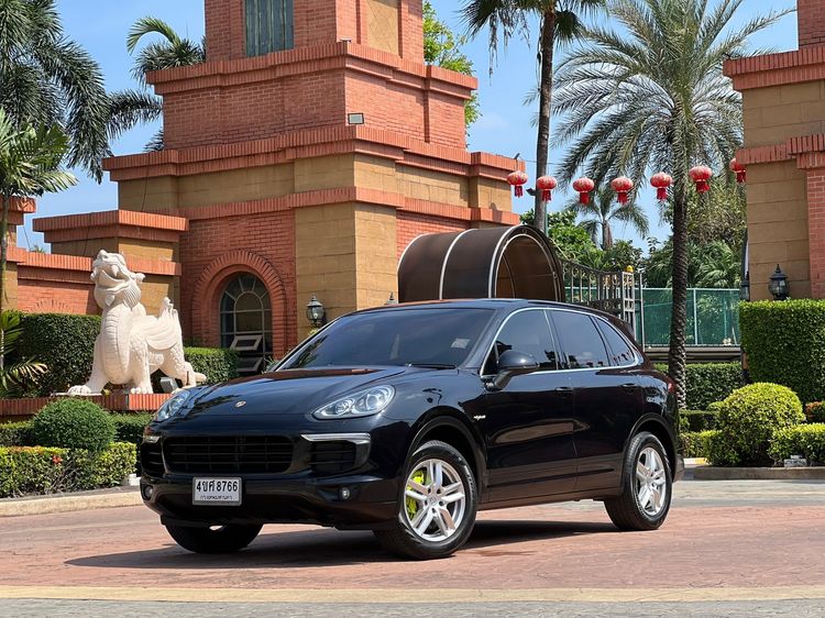 รถ Porsche Cayenne 3.0 S E-Hybrid 4WD สี ดำ