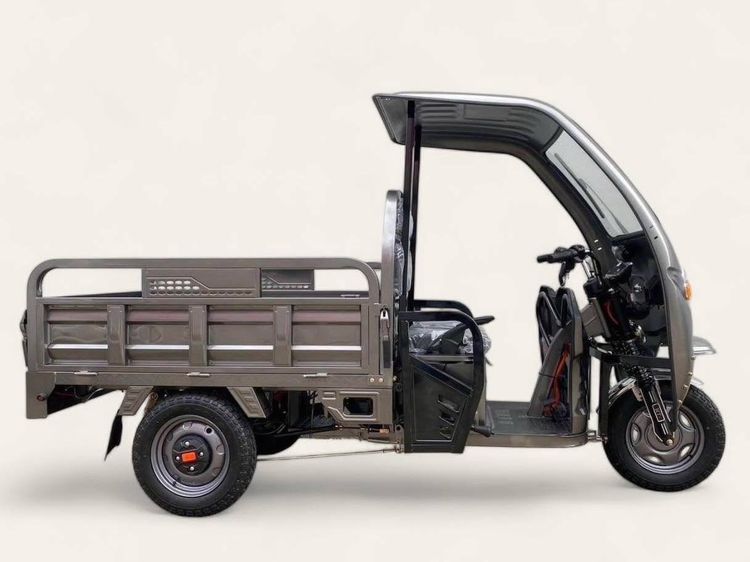 รถสามล้อไฟฟ้า 2025  กระบะบรรทุก ขนาดใหญ่ ยกดั้มได้ พร้อมหลังคาครึ่งคัน มอเตอร์ 1500 w.  รุ่น RT Per 1500     ขนาดรถ กว้าง 100cm. ยาว 290 cm  รูปที่ 6