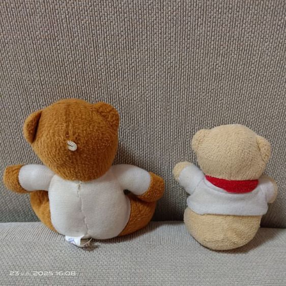 ตุ๊กตาหมีน้อยคู่ แบบน่ารักๆ 2 ตัว 50 บาท มือสองสภาพดี ขายถูกๆค่ะ รูปที่ 4