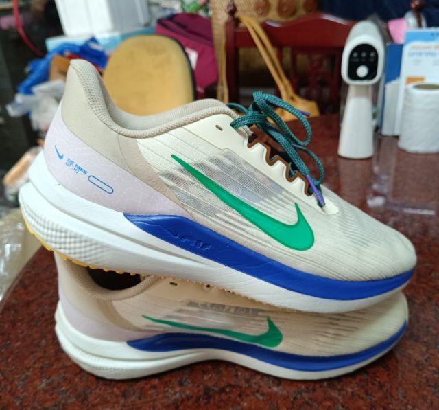 ขายถูก Nike run size 42.5 27cm ของแท้  สภาพสวย ใส่สบายนุ่ม รูปที่ 6