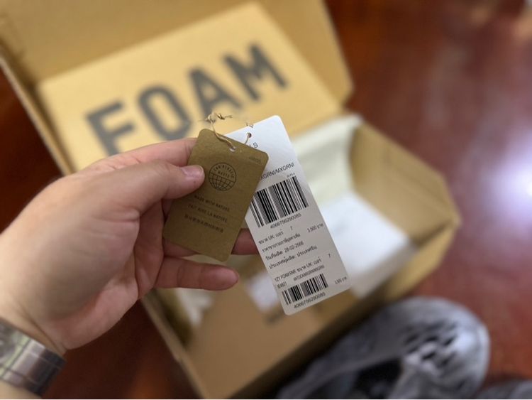Yeezy Foam RNR มือ 2 ของแท้จากช้อป รูปที่ 4