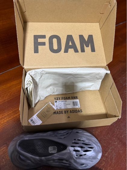 Yeezy Foam RNR มือ 2 ของแท้จากช้อป รูปที่ 6