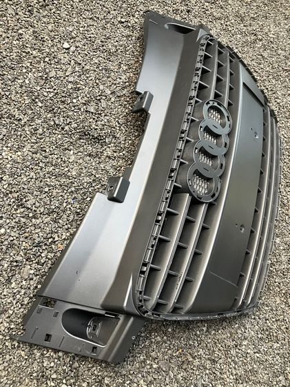 อะไหล่ Audi TT TTS MK2 MK3 กระจังหน้า ตะแกรง ไฟสปอร์ตไลท์ ขวา ของแท้ มือสอง สภาพดี รูปที่ 12