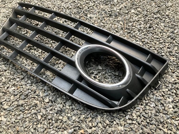 อะไหล่ Audi TT TTS MK2 MK3 กระจังหน้า ตะแกรง ไฟสปอร์ตไลท์ ขวา ของแท้ มือสอง สภาพดี รูปที่ 8