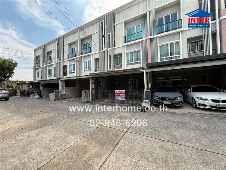 ไม่ใช่ ทาวน์โฮม 3 ชั้น 20.6 ตร.ว. หมู่บ้านพาทิโอพัฒนาการ ซอยพัฒนาการ38 ถนนพัฒนาการ เขตสวนหลวง กรุงเทพมหานคร
